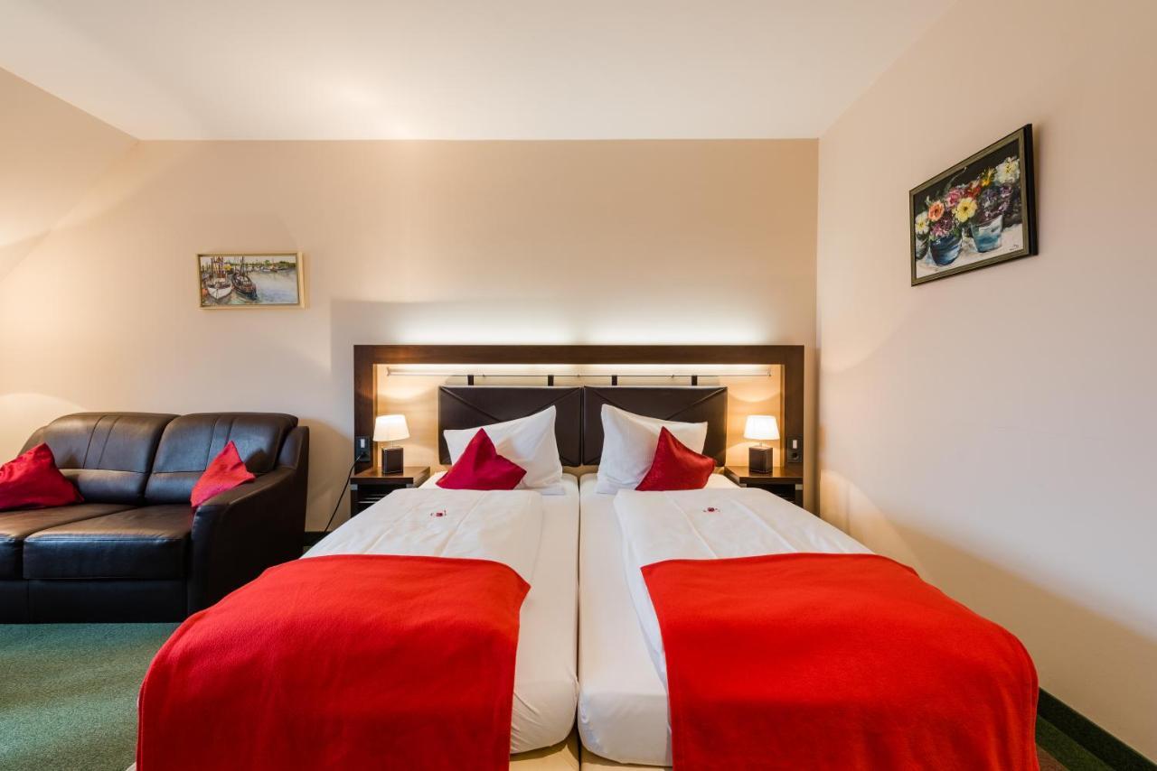 Hotel Am Fischerhafen 디춤 외부 사진