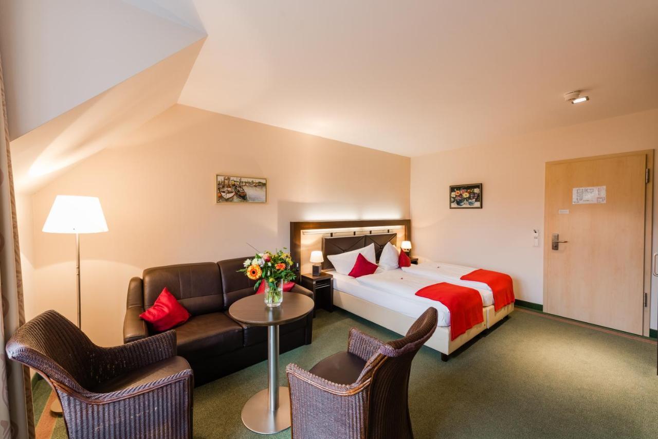 Hotel Am Fischerhafen 디춤 외부 사진